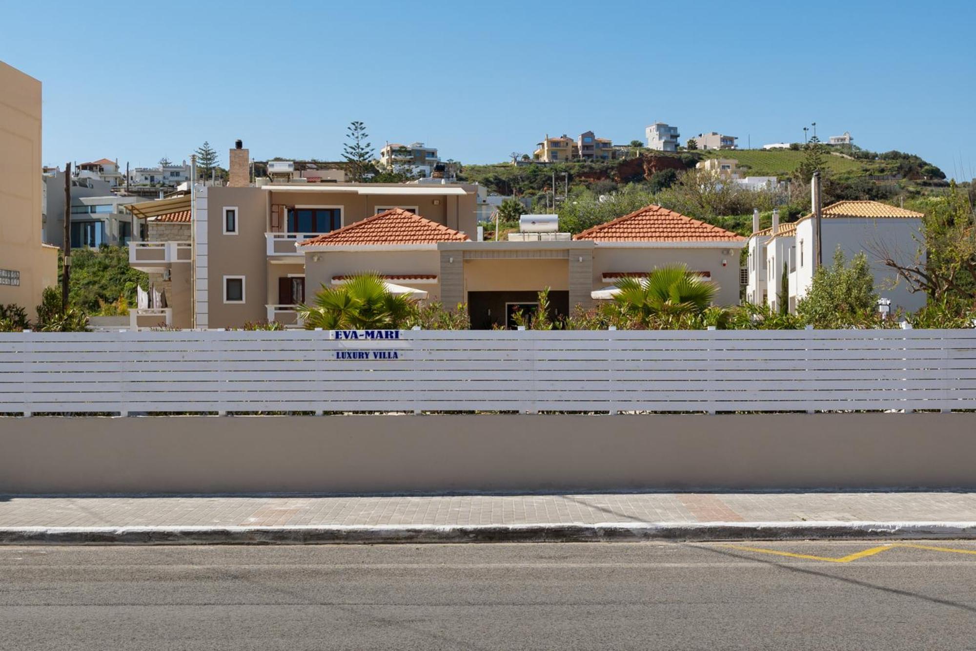 Villa Eva-Mari Stalós Esterno foto
